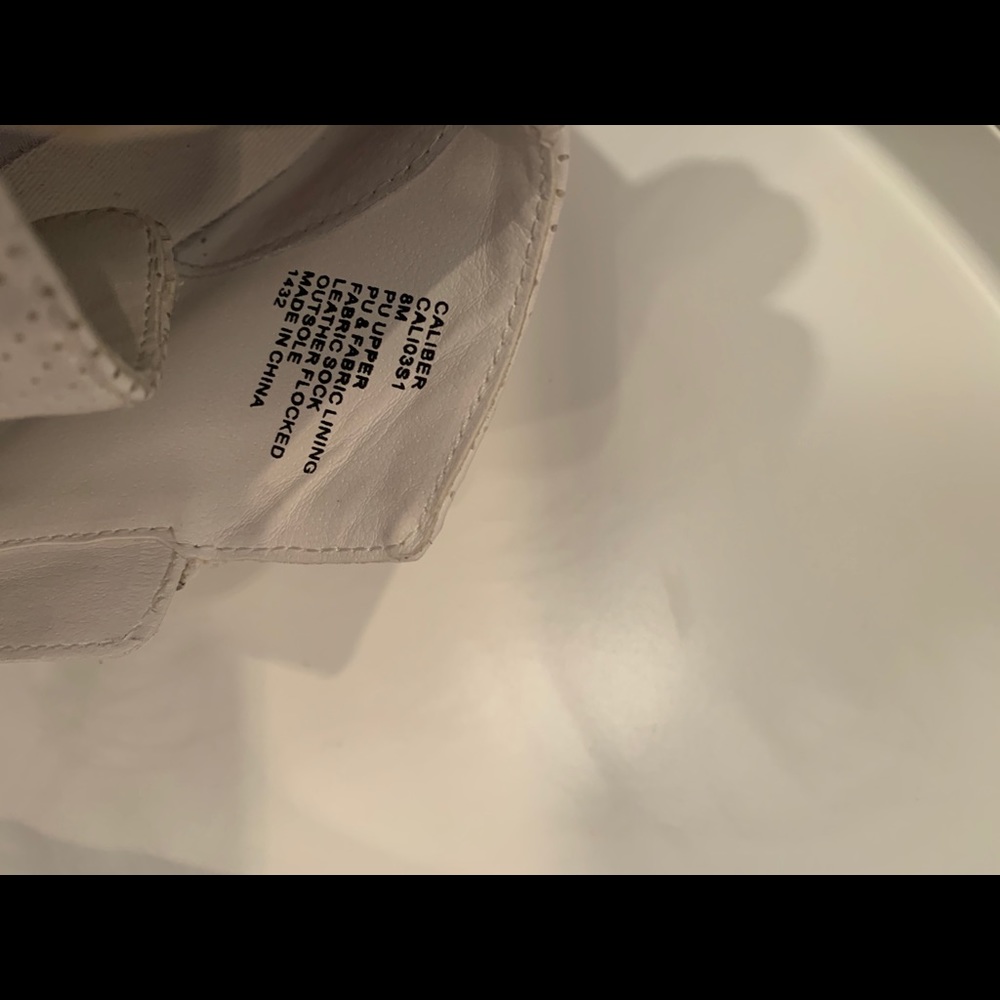 Steve Madden white leather sneakers - Picture 9 of 10